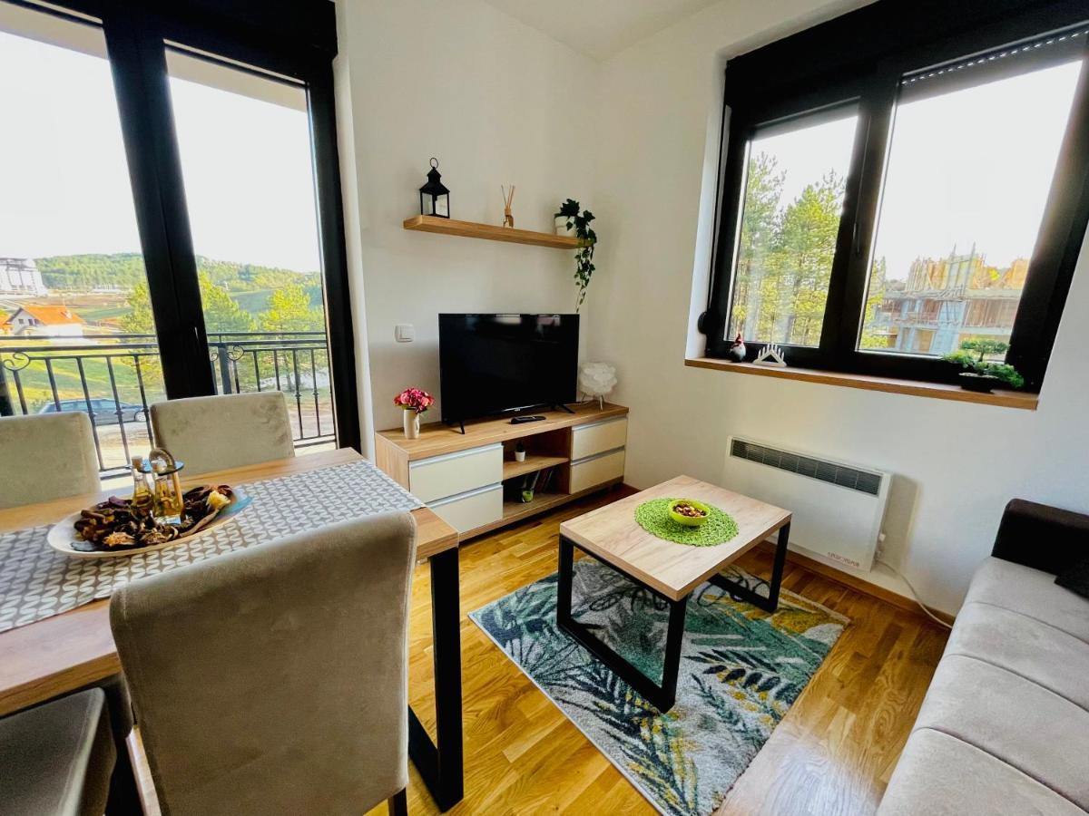 Lux Apartmani Vojinovic Златибор Екстериор снимка