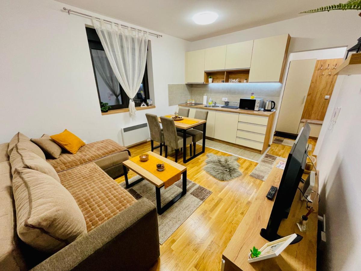Lux Apartmani Vojinovic Златибор Екстериор снимка